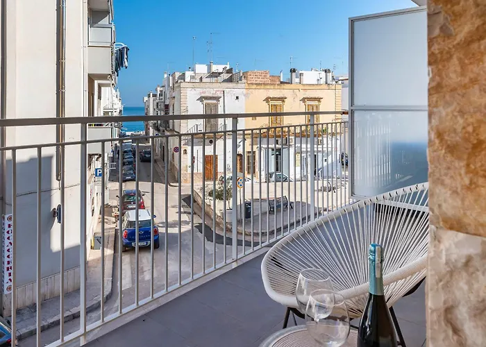 Marina Apartment 100M From Sea - Happy Rentals