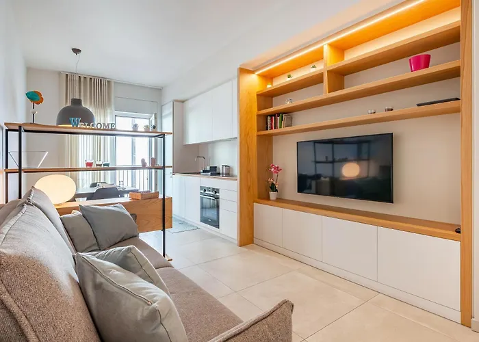 Marina Apartment 100M From Sea - Happy Rentals