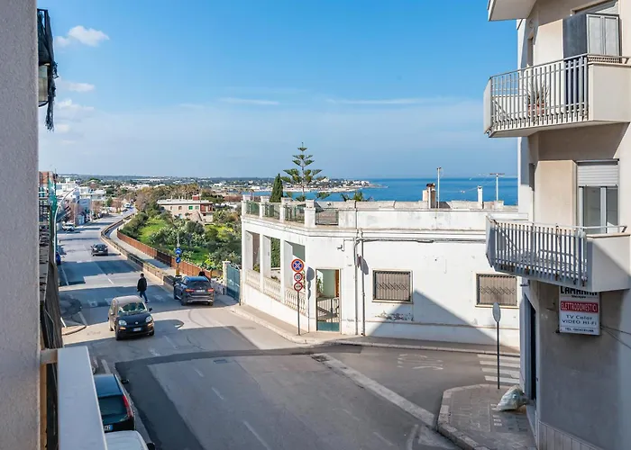 Marina Apartment 100M From Sea - Happy Rentals